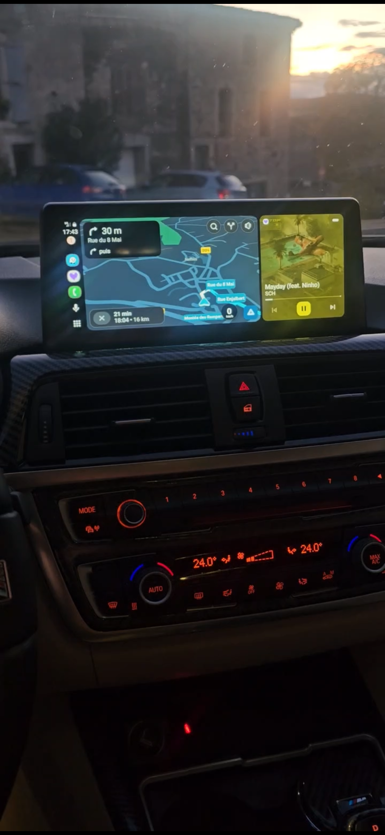 Tableau de bord après installation CarPlay